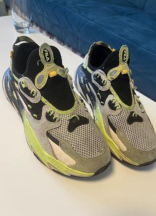 Кросівки fila