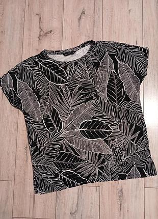 Брендовая женская футболка,размер xl,бренду f&f.