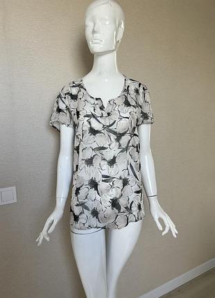 Легка шовкова блуза