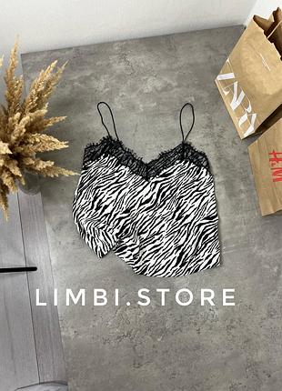 Топ майка в анімалістичний принт з мереживом bershka майка на тонких бретельках с кружевом