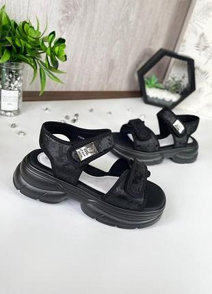 Босоніжки дитячі 3