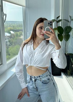 Біла вкорочена сорочка - блуза з завʼязкою 1+1=3