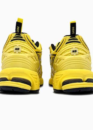 Унисекс кроссовки new balance 1906r yellow