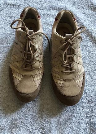 Чоловічі туфлі