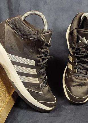 (42) adidas isolation 2. жіночі, підліткові кросівки для баскетболу. розмір 38 устілки 24 см.