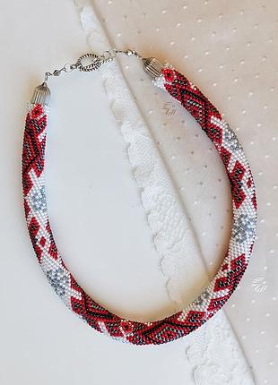 Украшение из бисера колье-жгут "удача"