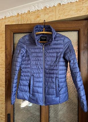 Куртка перешита в чудовому стані