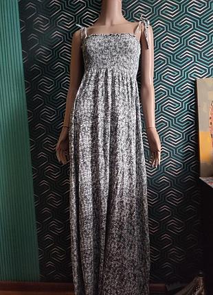 Стильное коттоновое платье длинное