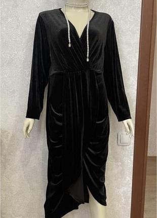 Шикарное черное бархатное платье миди с запахом!!