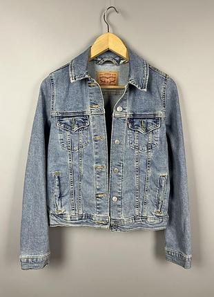 Levi’s жіноча джинсовка