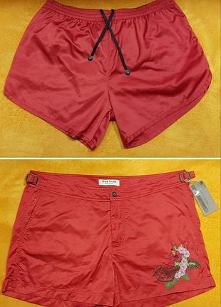 Шорти true tribe розмір 32,36