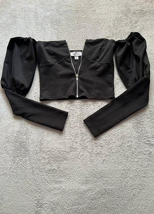 Вкорочений топ- блуза