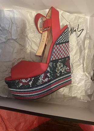 Босоніжки жіночіі giuseppe zanotti, розмір повномірні 38,5. стан нових.2 фото
