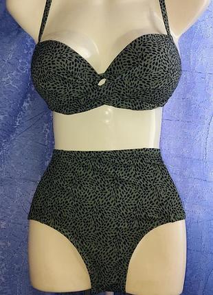 Модный, стильный, раздельный купальник