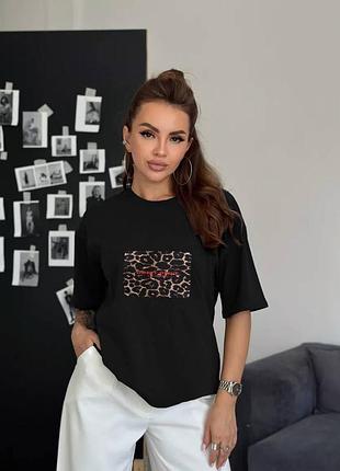 Женская базовая футболка оверсайз в черном и белом цвете. размер 42-46