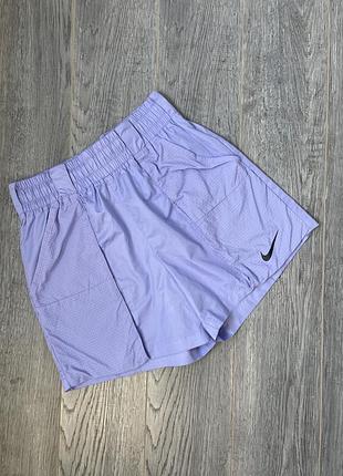 Шорты nike