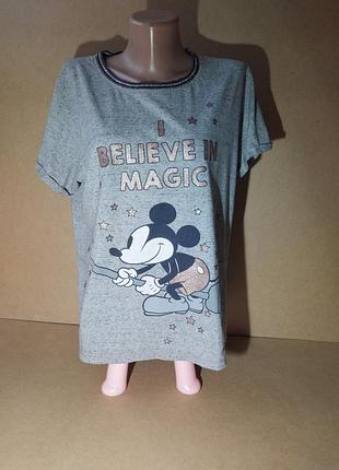 Футболка жіноча