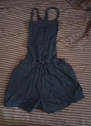 Неймовірний літній комбінезон.

стан 10/10