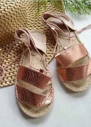 Asos новые босоножки-гладиаторы эспадрильи из розового золота