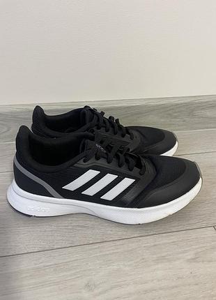 🖤 оригінал ,👟 розмір: 39,📦 стан: дуже добрий, акуратно ношені, без пошкоджень 🎯 ідеальні для весни/осені (демісезон) 🖤 колір: чорний