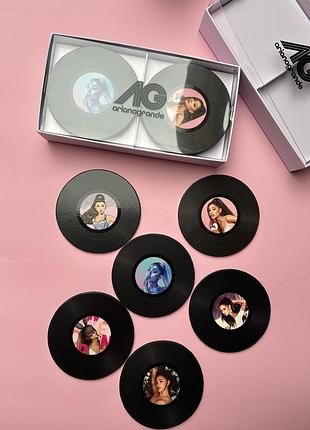 Мерч аріана гранде підставки у стилі вінілових платівок
