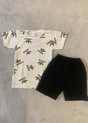 Спортивний костюм на хлопчика 4-5 років