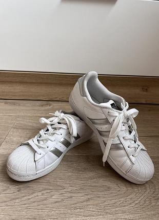 Кросівки release adidas superstar