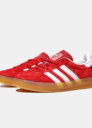 Кроссовки adidas gazelle red blancas gum