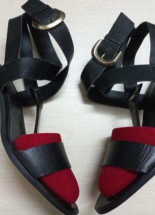 Босоножки весна-лето кожа жен.39-40р.office london