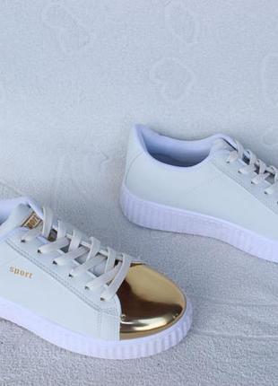 Стильні білі кеди, кросівки 36 розміру