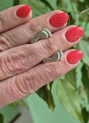 Срібні сережки ніжки дитини 925 проби.