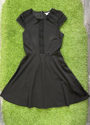 Платье классик юбка клеш