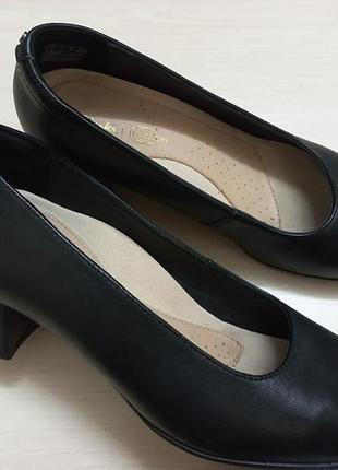 Туфли весна-осень кожа жен. 39р.clarks индии