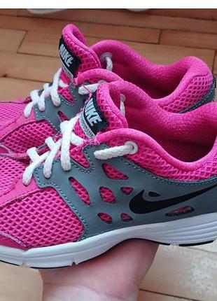 Летние кроссовки nike