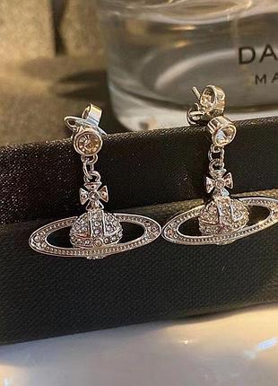Сережки сатурн, vivienne westwood