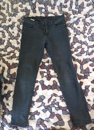 Джинсы женские