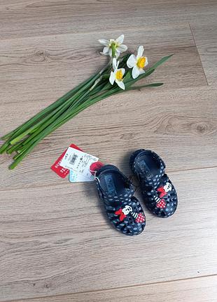 Детские кроксы