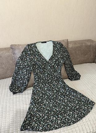 Нова сукня у квітковий принт lc waikiki
