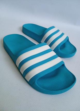 Тапки adidas