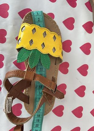 Босоніжки для дівчинки 3