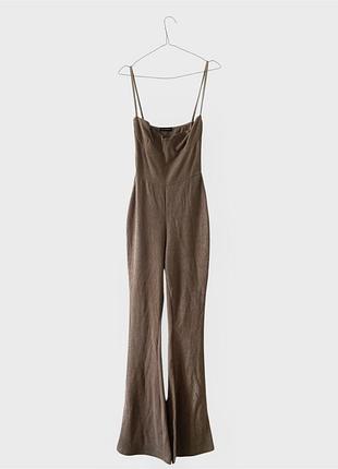 Обтислий комбінезон у рубчик prettylittlething