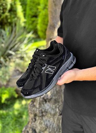 Мужские кроссовки