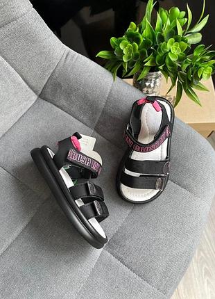 Босоножки для девочки 2