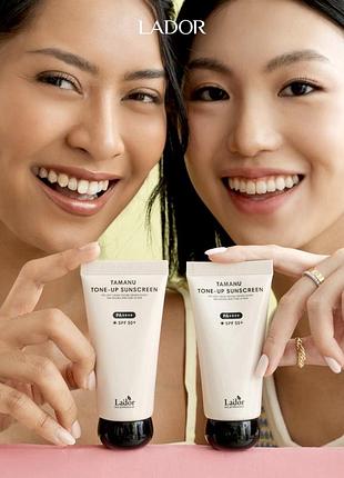 Освітлювальний сонцезахисний крем la’dor tamanu tone-up sunscreen spf 50+ pa++++, 50 мл