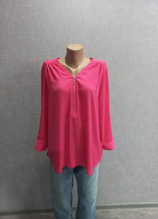 Яскрава блуза великого розміру