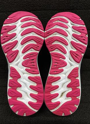 Кросівки asics