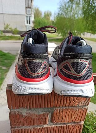 Оригинальные кроссовки hoka 3