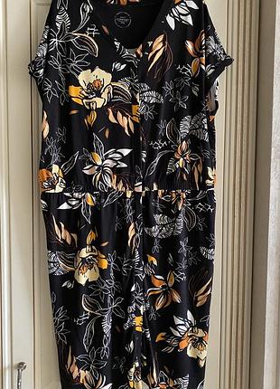 Натуральне, комфортне, трикотажне плаття сукня в квітковий принт bonita