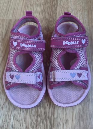 Босоніжкиclarks  22,5, 23 р