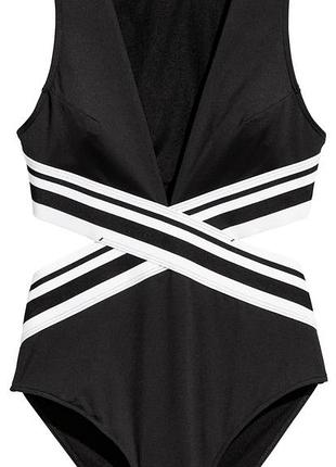 Суцільний чорний купальник з вирізами h&m